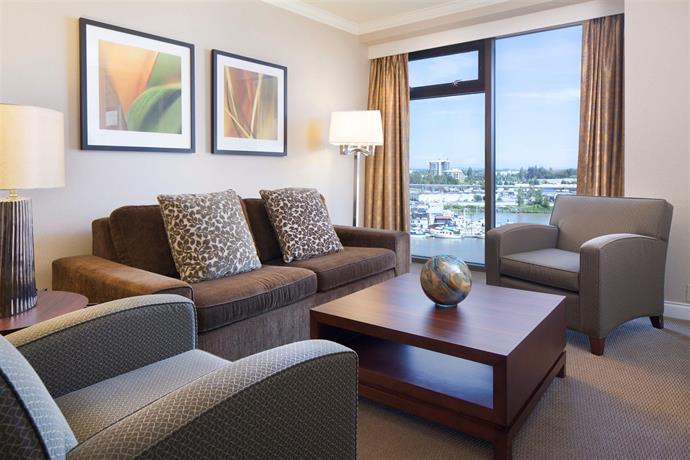 Radisson Blu Vancouver Airport