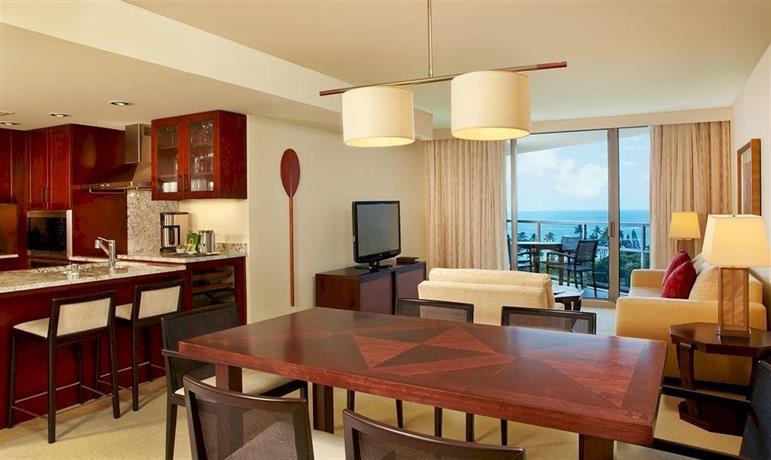 Jet Luxury @ The Trump Waikiki