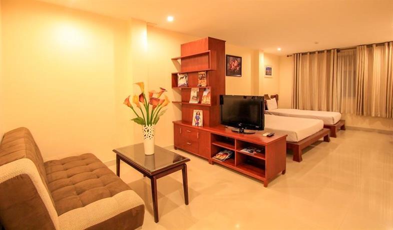 Ipeace Hotel