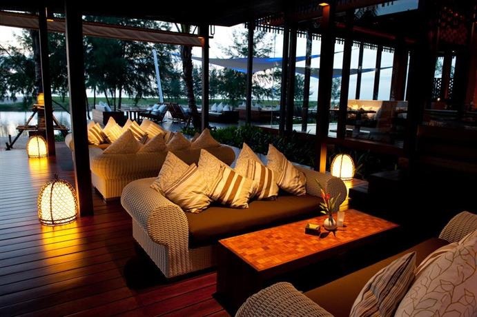 Wanakarn Beach Resort & Spa