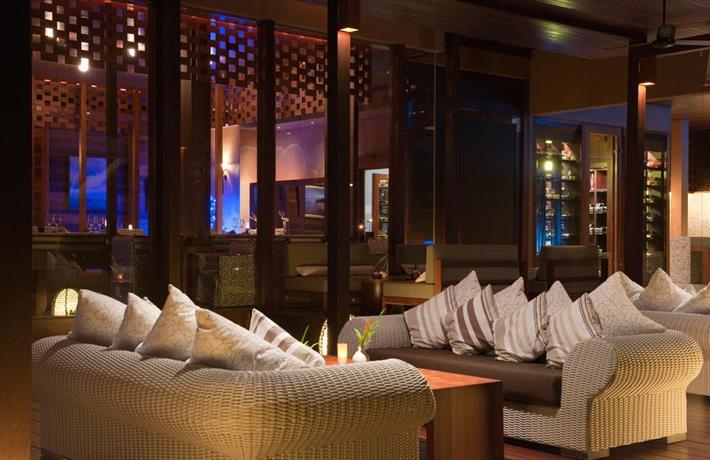 Wanakarn Beach Resort & Spa
