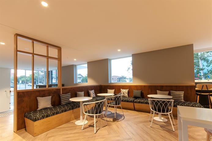 Woodroffe Hotel