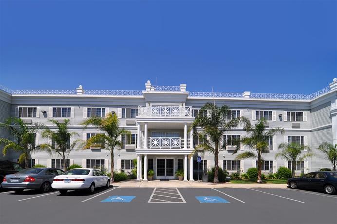 Best Western Luxury Inn