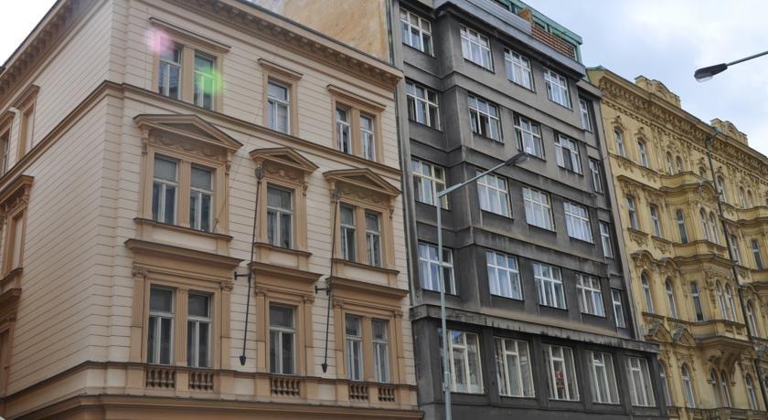 Apartrezidence Opletalova Prague
