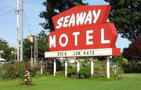 Seaway Motel Muskegon Lake Express Ferry Terminal United States thumbnail