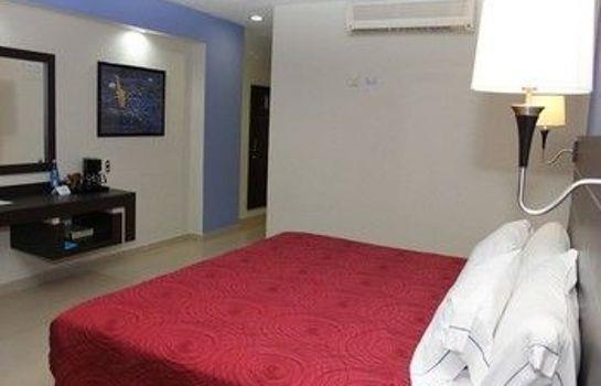 Hotel Parque Satelite