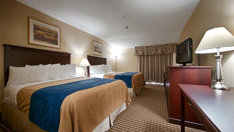 Best Western Plus Ottawa Kanata Hotel and Conference Centre