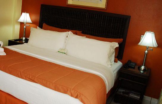 Aparthotel Guijarros