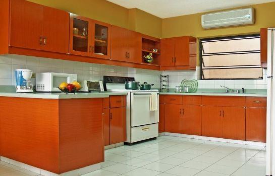 Aparthotel Guijarros