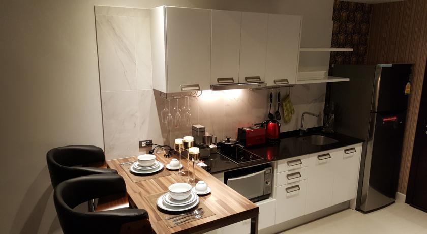 Emerald Resort Patong special studio
