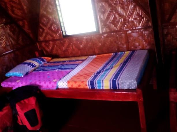 Lennon's Place Backpacker Hostel
