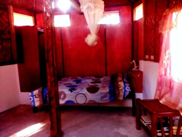 Lennon's Place Backpacker Hostel