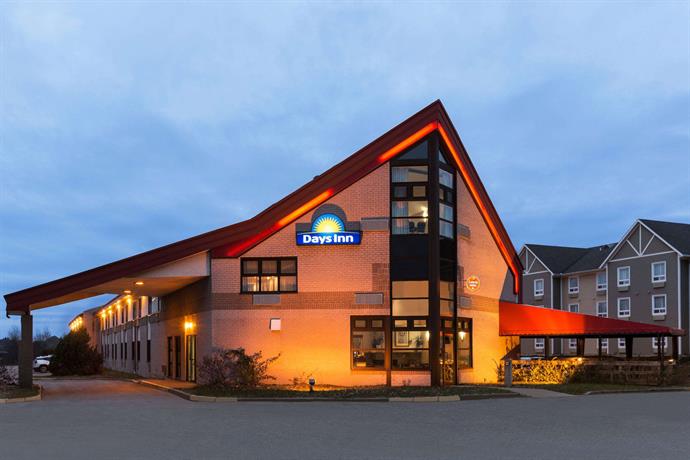 Days Inn by Wyndham Trois-Rivieres Trois-Rivieres Airport Canada thumbnail