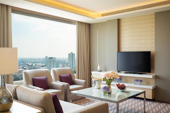 Avani+ Riverside Bangkok Hotel