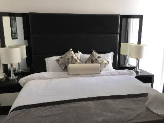 Captivating Studio at Giovanni Boutique Suites DSC by Deluxe Holiday Homes Dubai Sports City United Arab Emirates thumbnail