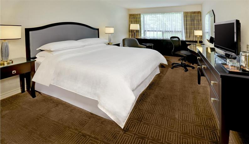 Sheraton Montreal Airport Hotel