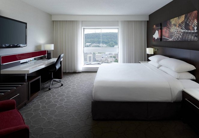 Delta Hotels by Marriott Montreal AXA 센터 Canada thumbnail