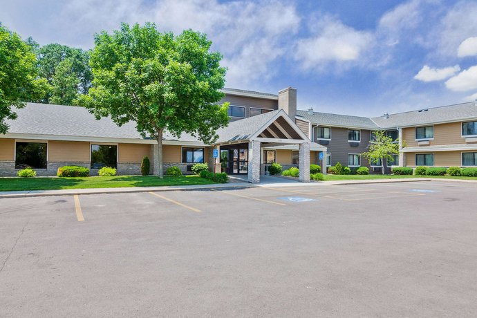 AmericInn by Wyndham Algona