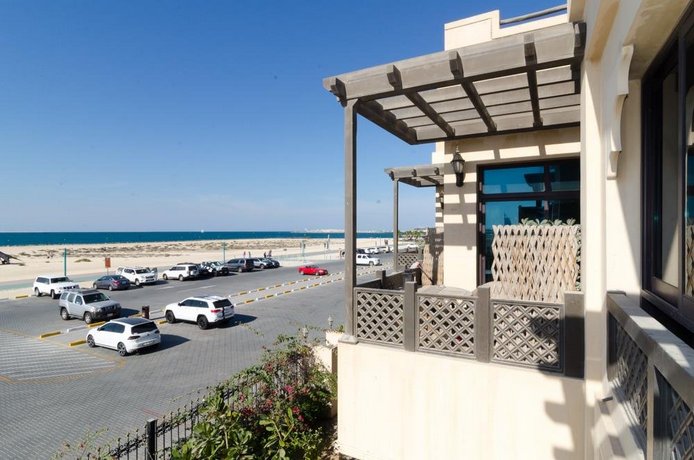 Rojen - One Bedroom Beach Chalet B Al Safa United Arab Emirates thumbnail