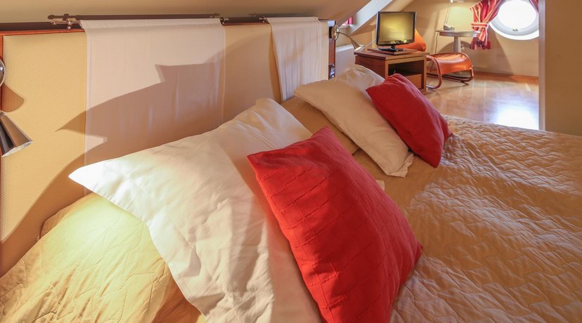 The Golden Wheel Boutique Hotel