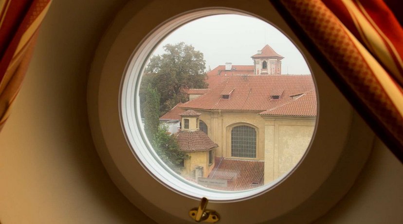 The Golden Wheel Boutique Hotel