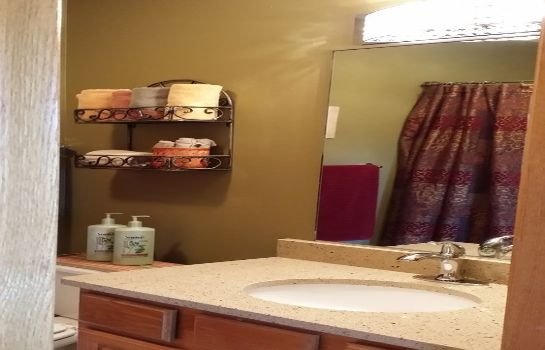 Emerald Hills Bed and Breakfast