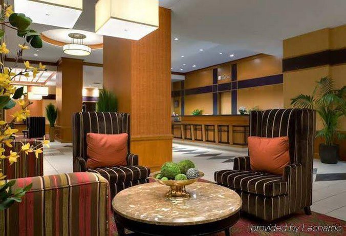 Hilton Garden Inn Chicago Downtown Magnificent Mile Compare Deals