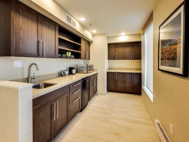 Hyatt Place Edmonton West