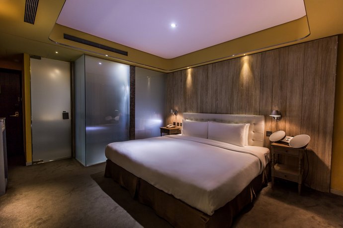 Inhouse Hotel