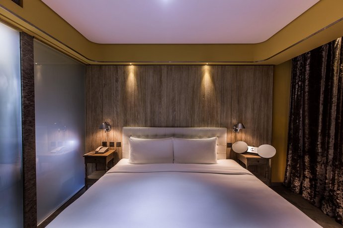 Inhouse Hotel