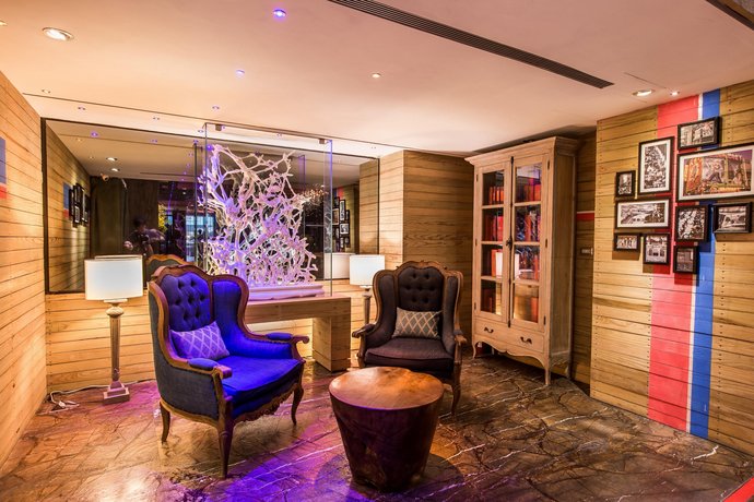 Inhouse Hotel