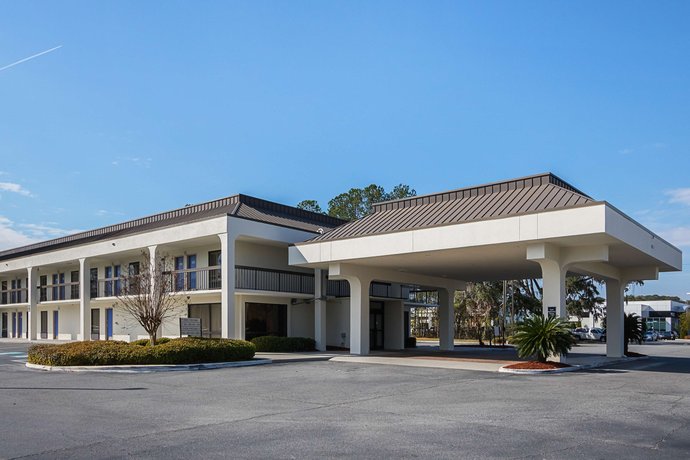 Motel 6 - Savannah Midtown