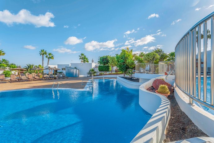 Jardines del Sol Playa Blanca