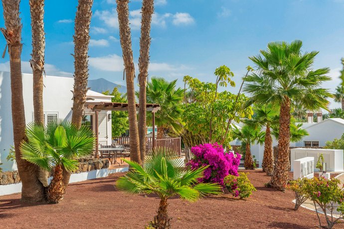 Jardines del Sol Playa Blanca