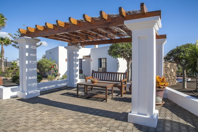Jardines del Sol Playa Blanca