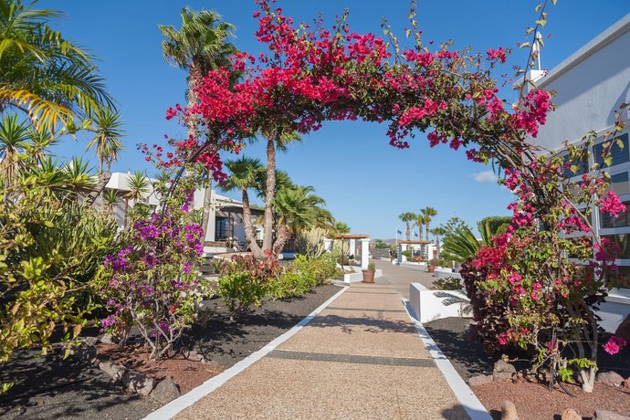 Jardines del Sol Playa Blanca