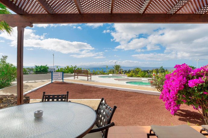 Jardines del Sol Playa Blanca