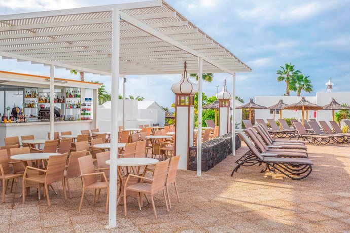 Jardines del Sol Playa Blanca