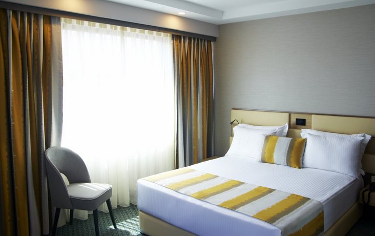 Tophane Suites Apart-Hotel