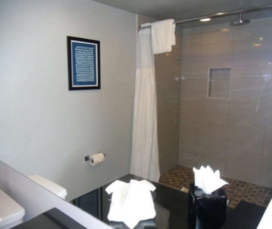 Hotel Current