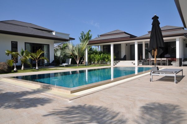 Lagoon Villa Rawai