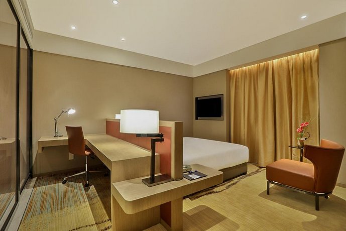 Holiday Inn Express Chengdu Wenjiang Hotspring