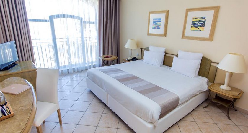 Maritim Antonine Hotel & Spa