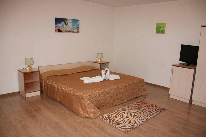 austeja, 帕兰加 - 查询比价预订