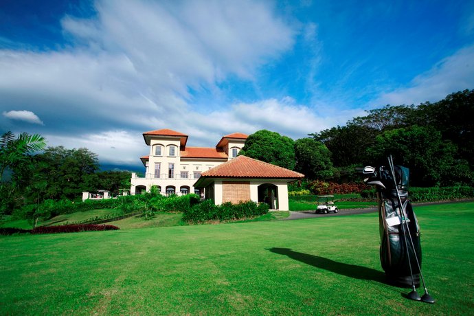 Finna Golf & Country Club 피나 골프 앤드 컨트리 클럽 Indonesia thumbnail