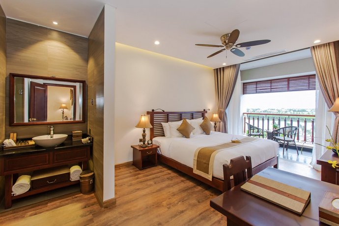 Silk Sense Hoi An River Resort