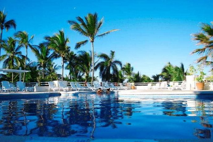 Faro Beach Resort Mazatlan