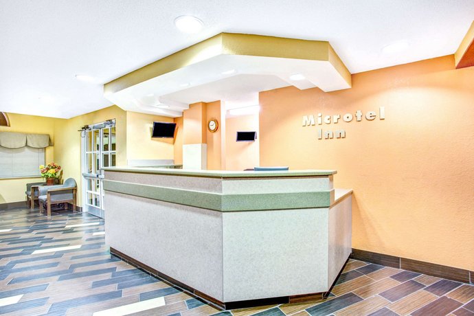 Microtel Inn & Suites Newport News