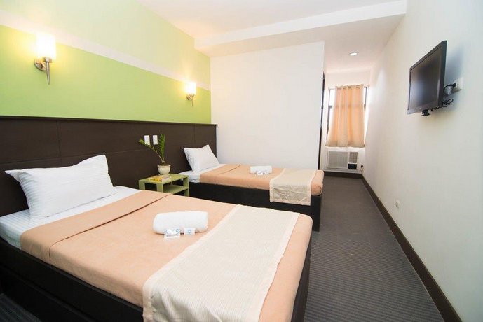 WE Travelers Inn