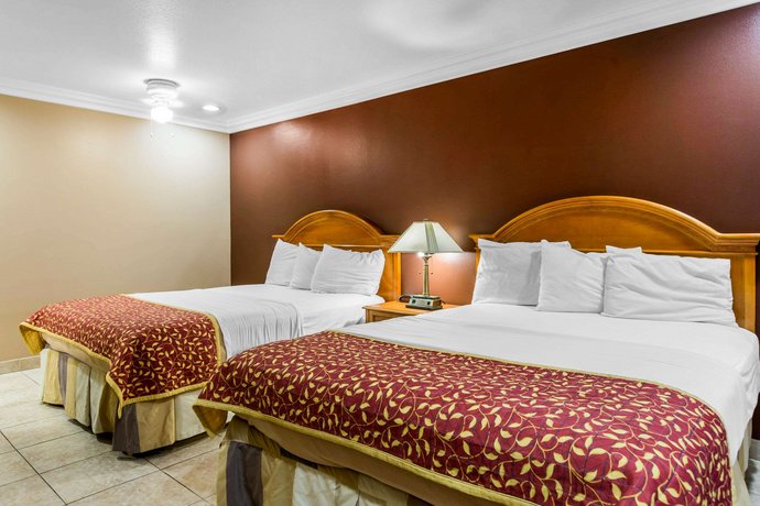 Rodeway Inn Cypress